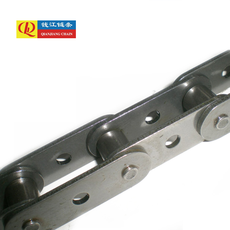 Chaînes de convoyeur à double pas avec trous centraux