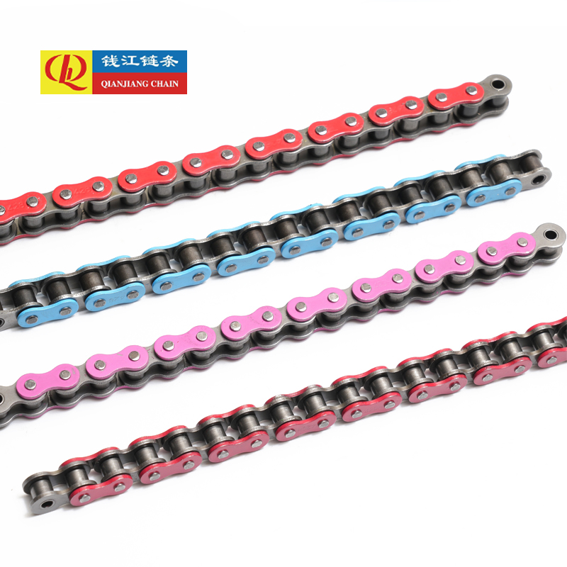 Guide de chaîne de moto : types, entretien, remplacement et optimisation des performances